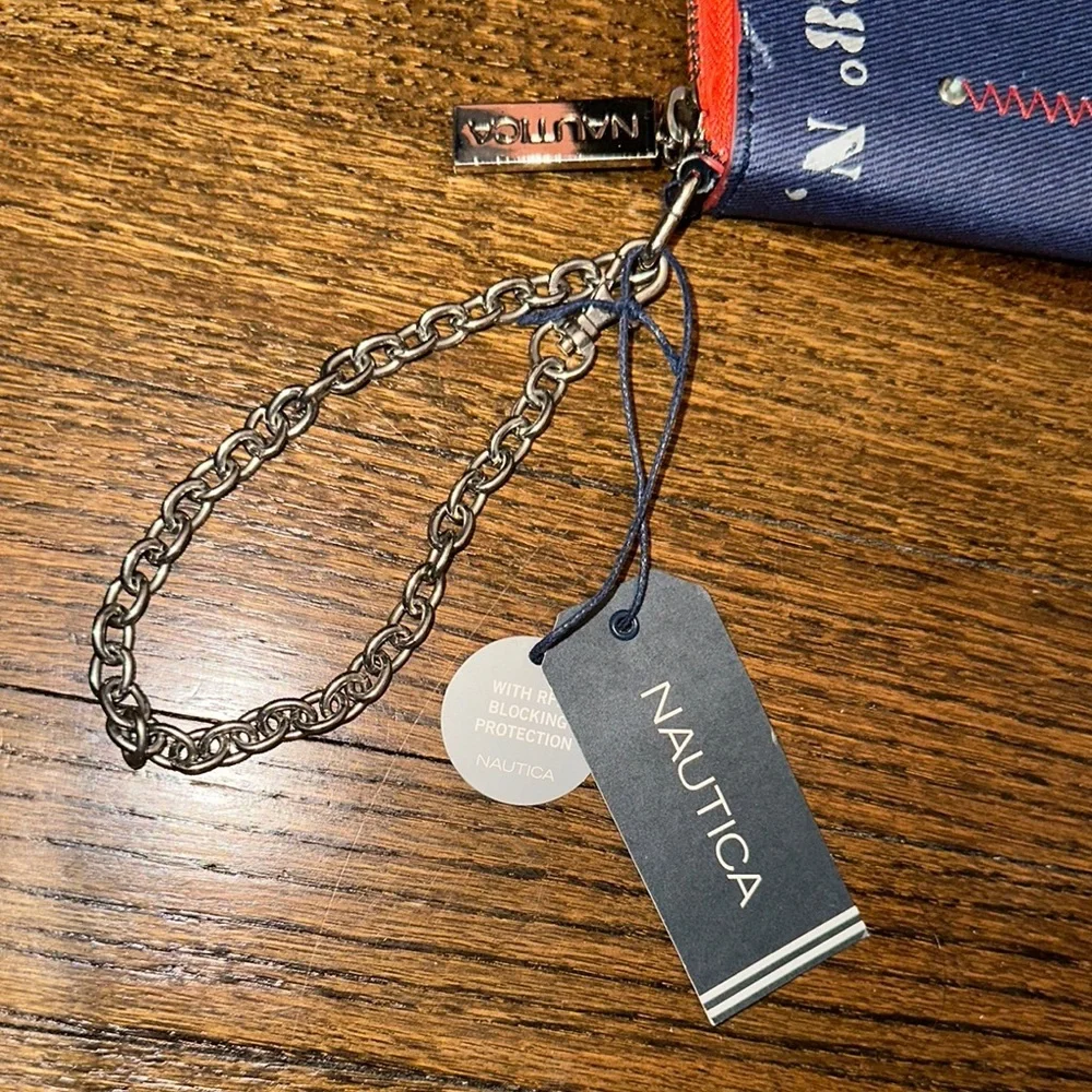 Nautica stylish navy